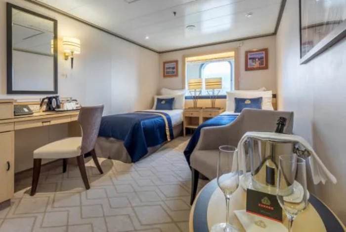 Cunard, Queen Mary, Britannia Oceanview.jpg